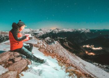 mipos-irthe-i-ora-na-paroume-ta-vouna-mia-nea-tasi-gennietai