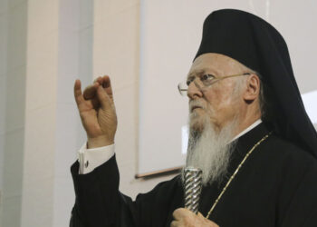 Οικουμενικός Πατριάρχης: Σφάλουν όσοι απορρίπτουν την επιστήμη εν ονόματι της πίστης, γιατί απορρίπτουν μία θεία ευεργεσία