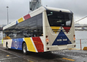 Πάτησαν Θεσσαλονίκη τα 110 ηλεκτρικά λεωφορεία του ΟΑΣΘ – Ήρθαν με πλοίο από την Κίνα (video)