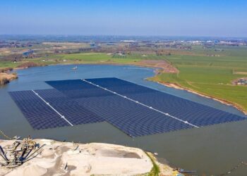 Κατηγορηματικό «ΟΧΙ» της Περιφέρειας στα πλωτά φωτοβολταϊκά της λίμνης Πολυφύτου