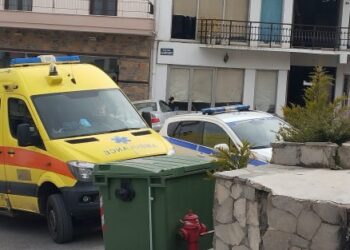 Σιάτιστα – Βρέθηκε χειροβομβίδα στο κτίριο της Παλιάς Αστυνομίας κατά τη διάρκεια εργασιών