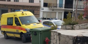 Σιάτιστα – Βρέθηκε χειροβομβίδα στο κτίριο της Παλιάς Αστυνομίας κατά τη διάρκεια εργασιών