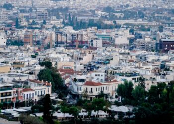 Τη Δευτέρα οι αιτήσεις του Εξοικονομώ – Αυτονομώ για επιχειρήσεις