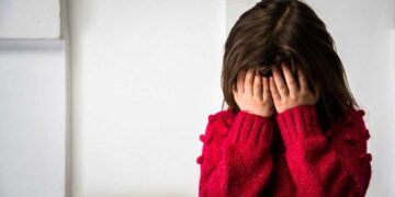 Στη φυλακή ο γιατρός από την Πιερία που φέρεται να ασελγούσε στην 4χρονη κόρη του