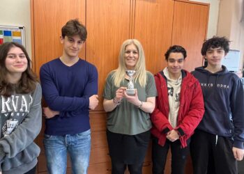 Συγχαρητήριο του 1ου ΓΕΛ Πτολεμαΐδας σε μαθητές του για διάκριση στο ομαδικό σχολικό πρωτάθλημα σκακιού