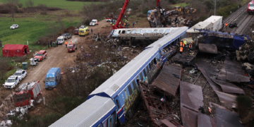 Τέμπη: “Τρία 24ωρα μετά, χώμα από τον τόπο της τραγωδίας μεταφέρθηκε σε ιδιωτικό οικόπεδο” – Τι αποκαλύπτει δικηγόρος (video)