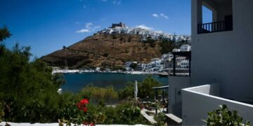 «Τουρισμός για όλους 2024»: Ξεκινά σήμερα η υποβολή αιτήσεων -Τα ποσά και τα εισοδηματικά κριτήρια