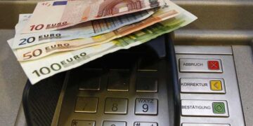 Επίδομα παιδιού: Μπήκαν τα χρήματα στους λογαριασμούς των δικαιούχων