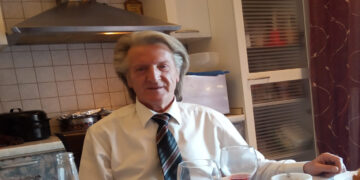 Απεβίωσε ο Χρήστος Ζεγκλίνας, παλιός ιδιοκτήτης του “Διόνυσου” στον Περδίκκα