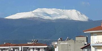 Αν και 20 Απριλίου χιόνισε στο Άσκιο (φώτο)