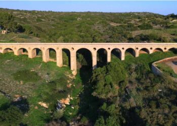 Αυτή είναι μεγαλύτερη πέτρινη γέφυρα στην Ελλάδα -Το άγνωστο «διαμάντι» που εντυπωσιάζει (βίντεο)