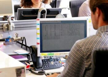 Απασχόληση: Δημιουργήθηκαν 63.689 νέες θέσεις εργασίας τον Μάρτιο - Η καλύτερη επίδοση των τελευταίων 23 ετών.