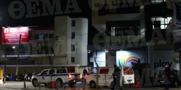 Δολοφονία στους Αγίους Αναργύρους: Παρέμβαση εισαγγελέα για τυχόν ποινικές ευθύνες των αστυνομικών στο ΑΤ