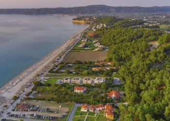 Χαλκιδική: Βροχή από πωλητήρια σε εκατοντάδες ξενοδοχεία – Πώς διαμορφώνονται οι τιμές