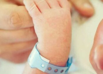 Δέκα μέτρα για τη στήριξη της οικογένειας με φοροελαφρύνσεις και επιδόματα