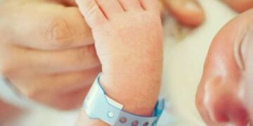 Δέκα μέτρα για τη στήριξη της οικογένειας με φοροελαφρύνσεις και επιδόματα