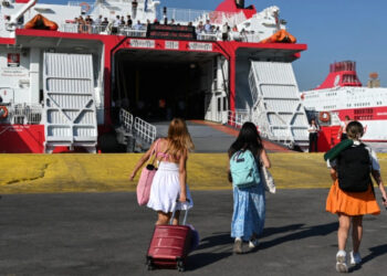 Καιρός: Καλός μέχρι τη Μεγάλη Τετάρτη με ενισχυμένους βοριάδες – Πώς θα κάνουμε Ανάσταση και Πάσχα