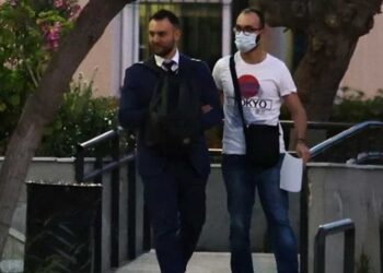 Επεισόδιο στη Βουλή: Με ποινή έως και 10 χρόνια αντιμέτωπος ο Φλώρος - Σήμερα η απολογία του