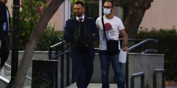 Επεισόδιο στη Βουλή: Με ποινή έως και 10 χρόνια αντιμέτωπος ο Φλώρος - Σήμερα η απολογία του