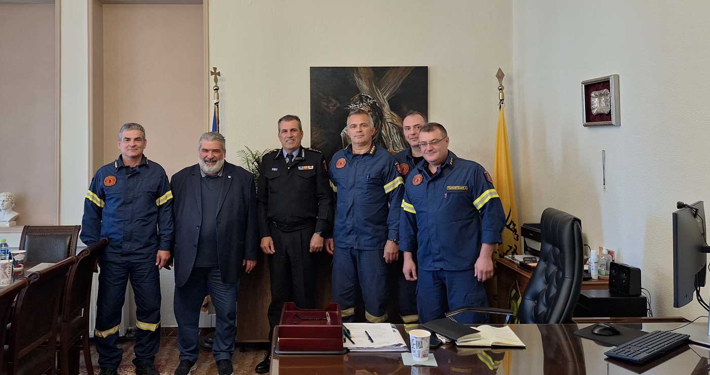Επίσκεψη του Συντονιστή Πυροσβεστικών Επιχειρήσεων Ηπείρου- Δυτ. Μακεδονίας, Νήσων στο Δήμαρχο Εορδαίας