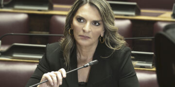 Ερώτηση της Πέτης Πέρκα για την μη ολοκλήρωση της αποπληρωμής αναδόχων αρχαιολογικής επίβλεψης για το έργο του φυσικού αερίου της Φλώρινας
