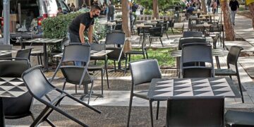 Καταδικάστηκε επιχειρηματίας εστίασης στη Θεσσαλονίκη, επειδή μετέδιδε μουσική χωρίς άδεια –  Η 1η απόφαση δικαστηρίου στην Ελλάδα μετά την ΑΕΠΙ