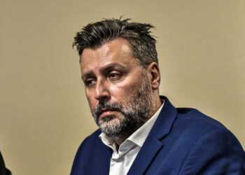 Γιάννης Καλλιάνος: Σε τρεις ρίχνει την ευθύνη για τον θάνατο του πατέρα του - ΕΔΕ από το «Αττικόν», εξηγήσεις Γεωργιάδη