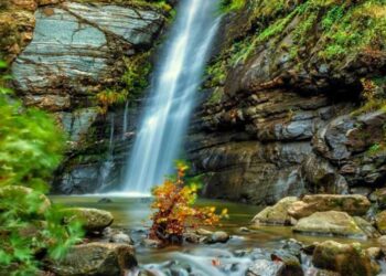 Η φωτογραφία της ημέρας: Ο καταρράκτης του Σκεπασμένου (Βελβεντός)