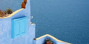 Η Σαντορίνη «έφτασε» μέχρι την Κίνα - Οι Ασιάτες δημιούργησαν μια μικρογραφία του νησιού (3.700 στρέμματα) στην επαρχία Γιουνάν