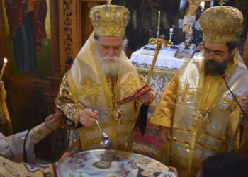Καστοριά: Αρχιερατικό Συλλείτουργο ενώπιον της Τιμίας Κάρας του Αγίου Καλλινίκου Εδέσσης