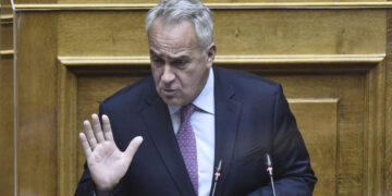 «Κάτοικος» Μαξίμου ο Μάκης Βορίδης – Ο Κουτνατζής νέος γενικός γραμματέας του πρωθυπουργού