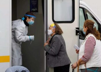 Κορονοϊός: Τέλος όλα τα μέτρα στη χώρα για τον ιό που τρομοκράτησε την ανθρωπότητα