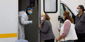 Κορονοϊός: Τέλος όλα τα μέτρα στη χώρα για τον ιό που τρομοκράτησε την ανθρωπότητα