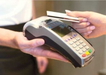 «Κούρεμα» 50% στις χρεώσεις για συναλλαγές με POS για τρία χρόνια – Ποιους επαγγελματίες αφορά (λίστα)