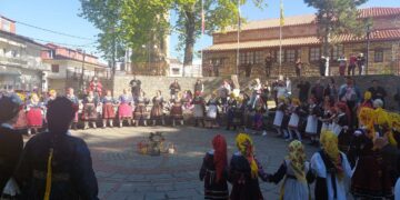 «Τσιντζιρό» των Λαζαρίνων, ο τρανός χορός σήμερα Σάββατο του Λαζάρου αναβίωσε στην Λευκοπηγή (φώτο)
