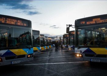 Μηδενικών ρύπων τα νέα φορτηγά και λεωφορεία στην ΕΕ από το 2040 - Προθεσμία για μείωση ρύπων 90% μέχρι το 2030