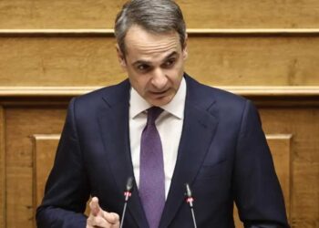 Μονομαχία για την ακρίβεια στη Βουλή μετά το Πάσχα - Ώρα αποφάσεων για τους Σπαρτιάτες