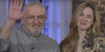 Μουσικό Κουτί: Αυλαία για την εκπομπή – Με συγκίνηση αποχαιρέτησαν το κοινό Πορτοκάλογλου και Μόρφη