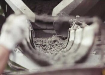 Νέα μονάδα παραγωγής έτοιμου σκυροδέματος στην κτηματική περιοχής ΤΚ Κοίλων στην Π.Ε.Κοζάνης