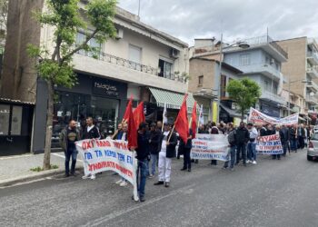 Η συγκέντρωση των σωματείων του ΠΑΜΕ στην Κοζάνη: «Αυτή η κατάσταση δεν πάει άλλο…»