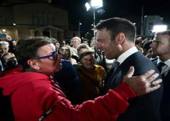 Τέλος ο Παπανώτας από τον ΣΥΡΙΖΑ