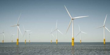 Πριν το Πάσχα η ΚΥΑ για τα υπεράκτια αιολικά πάρκα σε Θράκη, Κρήτη, Κυκλάδες, Αττική και Δωδεκάνησα
