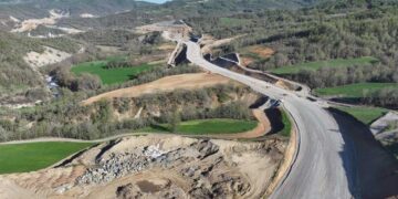 Προχωράει ο νέος αυτοκινητόδρομος που θα ενώσει την Αθήνα με τη Βόρεια Ελλάδα - Πότε θα είναι έτοιμος (βίντεο με την πρόοδο των εργασιών)