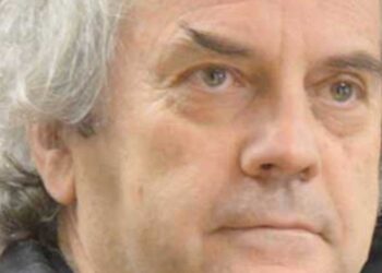 Σχετλιαστικόν δοκίμιον επί τη εμφανίσει ποιητικής συλλογής μετ’ ανθέων – Γράφει ο Β. Π. Καραγιάννης