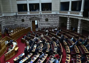 Σήμερα ψηφίζεται το νομοσχέδιο για τη δημόσια υγεία και το ΕΣΥ