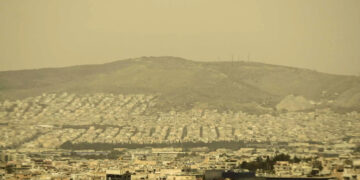 Αφρικανική σκόνη: Κιτρίνισε σχεδόν όλη η χώρα