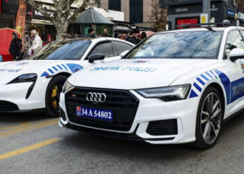 Τα καταδιωκτικά της Ελληνικής Αστυνομίας έρχονται στους δρόμους -Πόσο γρήγορα θα είναι τα νέα της «όπλα»