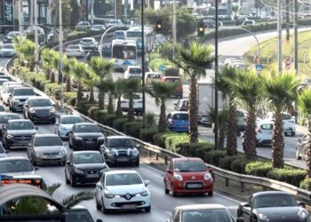 Τέλη κυκλοφορίας: Αλλαγές και «κούρεμα» στα πρόστιμα από το 2025