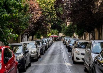 Θα επιβάλλεται πλέον πρόστιμο και για ανασφάλιστα αυτοκίνητα που είναι παρκαρισμένα;