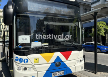 Θεσσαλονίκη: Βόλτα στους δρόμους της πόλης με το πρώτο ηλεκτρικό αστικό λεωφορείο – “Τα καλύτερα έρχονται” (video)